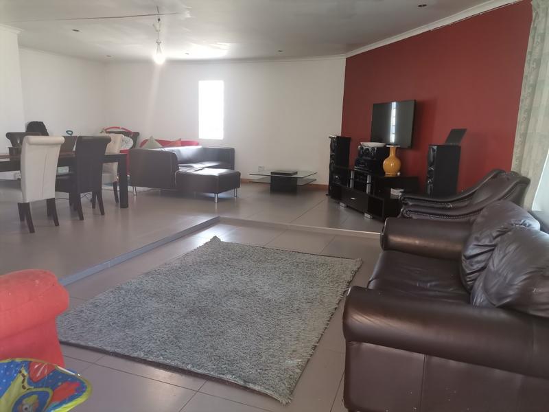 To Let 3 Bedroom Property for Rent in Mandalay Western Cape